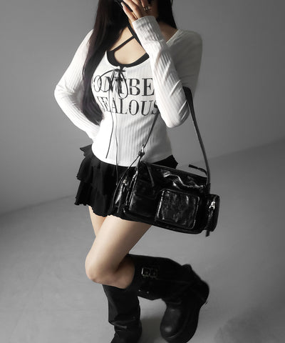 【 クロスネックにできる２WAY 】レースアップフェイクレイヤードロゴカットソートップス ／ laceup fake layered logo cutsew tops