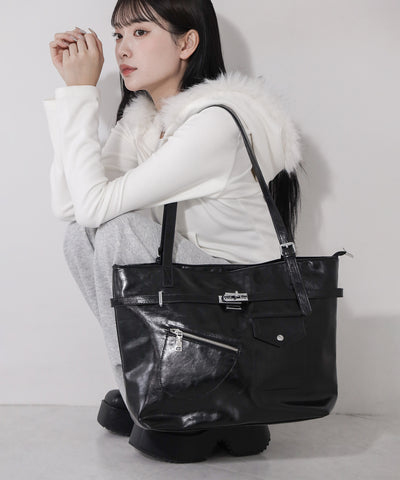 【 A4収納可 】デザインベルトフェイクレザースクエアトートバッグ ／ design belt fake leather square tote bag