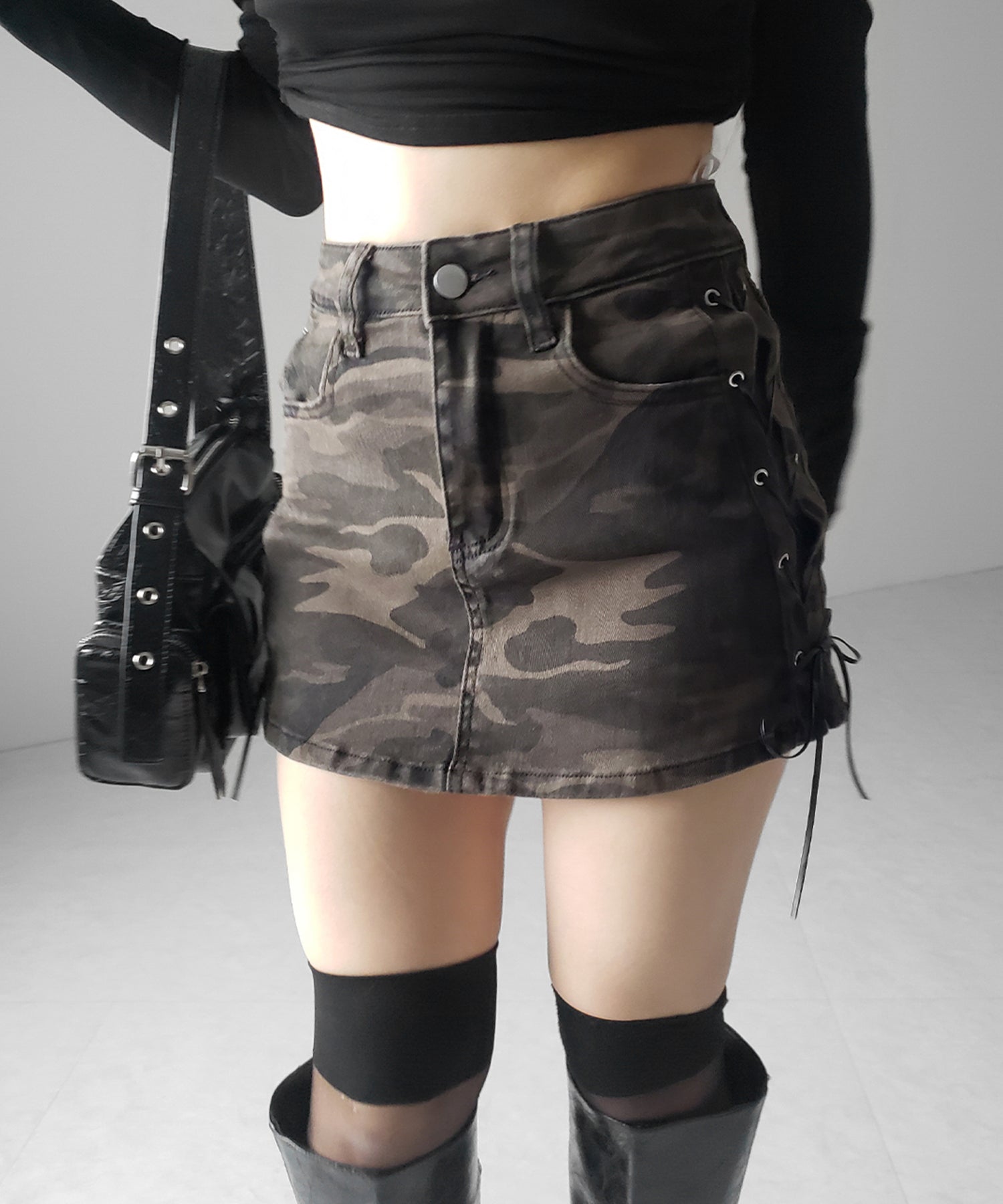 ヴィンテージカモフラレースアップデニムミニスカパン ／ vintage camouflage lace up denim mini skirt pants