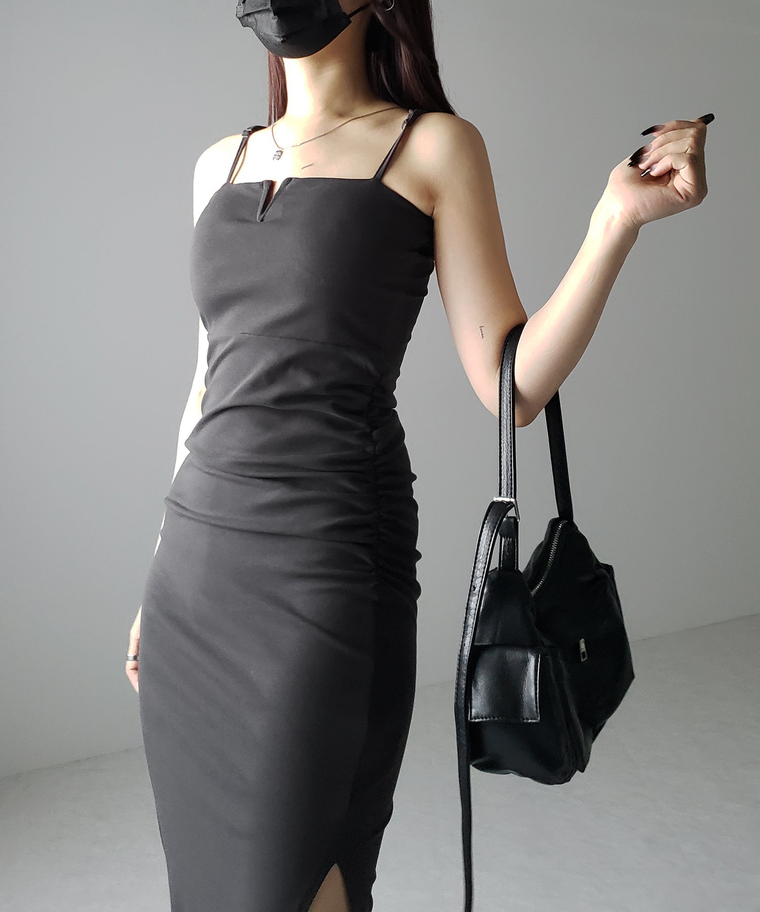 【 パッド付き 】バックストラップサイドシャーリングスリットロングキャミワンピース ／ back strap side shirring slit long cami onepiece