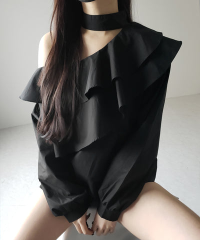 【 ２color 】チョーカーフリルワンショルダーブラウス ／ choker frill one shoulder blouse