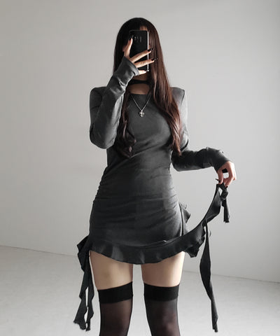 【 ３color 】クロスチョーカーアシンメトリーラッフルフリルトップス ／ cross choker asymmetry ruffle frill tops