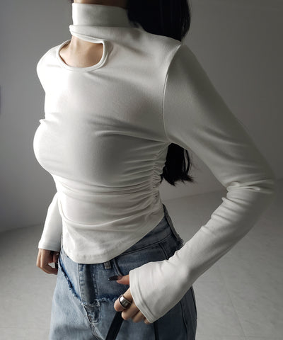 【 ２color 】カットアウトアシメチョーカーカットソートップス ／cutout asymmetry choker cutsew tops