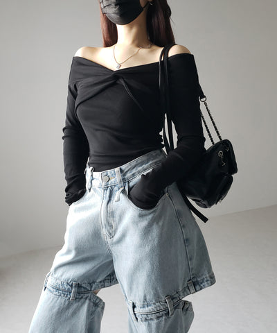 【 選べる３サイズ 】バックオープンカットアウトウォッシュワイドデニム ／ Back open cutout washed wide denim