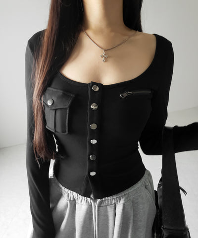 アウトポケットスクエアネック長袖スリムTシャツ ／Out pocket square neck long sleeve slim T-shirt