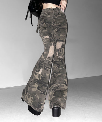 ヴィンテージカモフラ迷彩ダメージフレアデニムパンツ ／ vintage camouflage damage flared denim pants