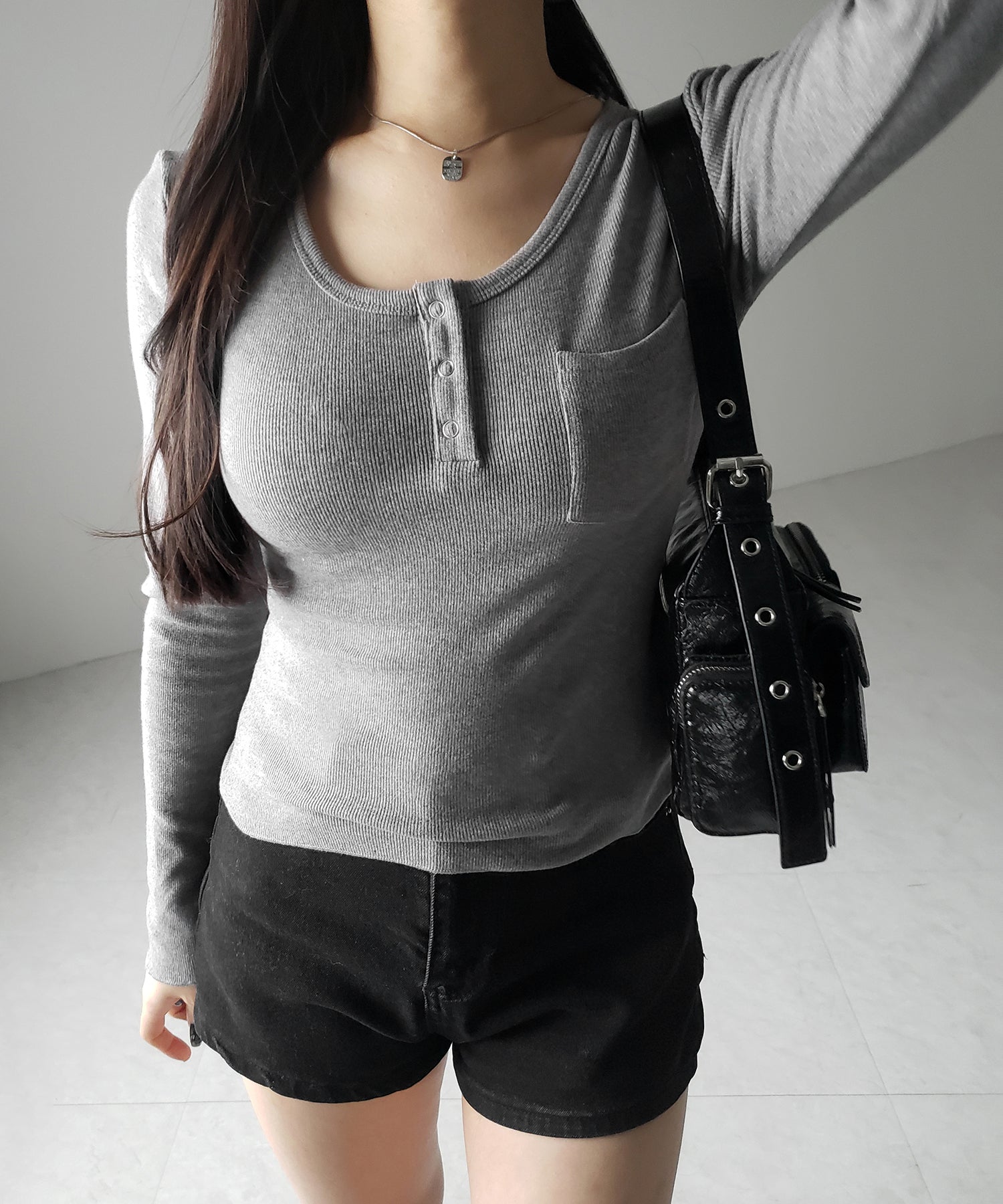裏起毛ヘンリーネックスリムトップス ／ urakimo henry neck slim tops