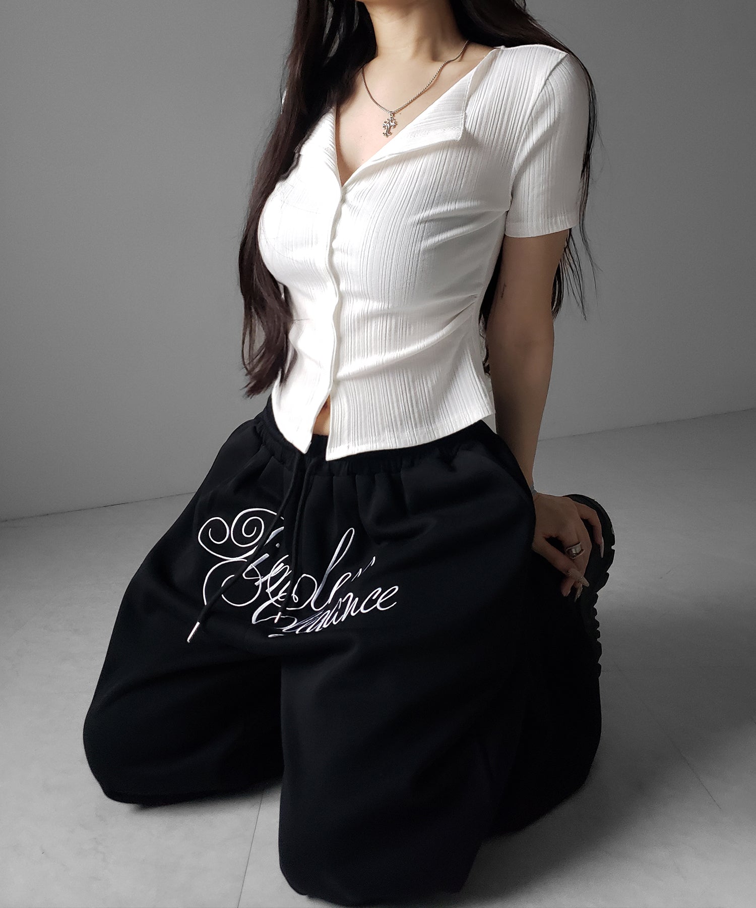 フロントボタン半袖リブカーデトップス ／ front button short sleeve lib cardigan tops