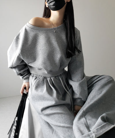 【 セットアップ 】ワンショルダーショートスウェットトップス ＋ タックワイドパンツ SET ／ off shoulder short sweat tops & tack wide pants SET
