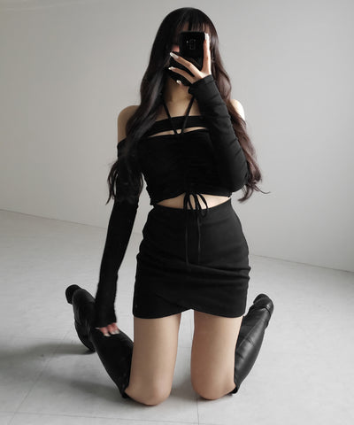 裏起毛カットアウトシャーリングぴちカットソートップス ／ urakimo cutout shirring pichi cutsew tops