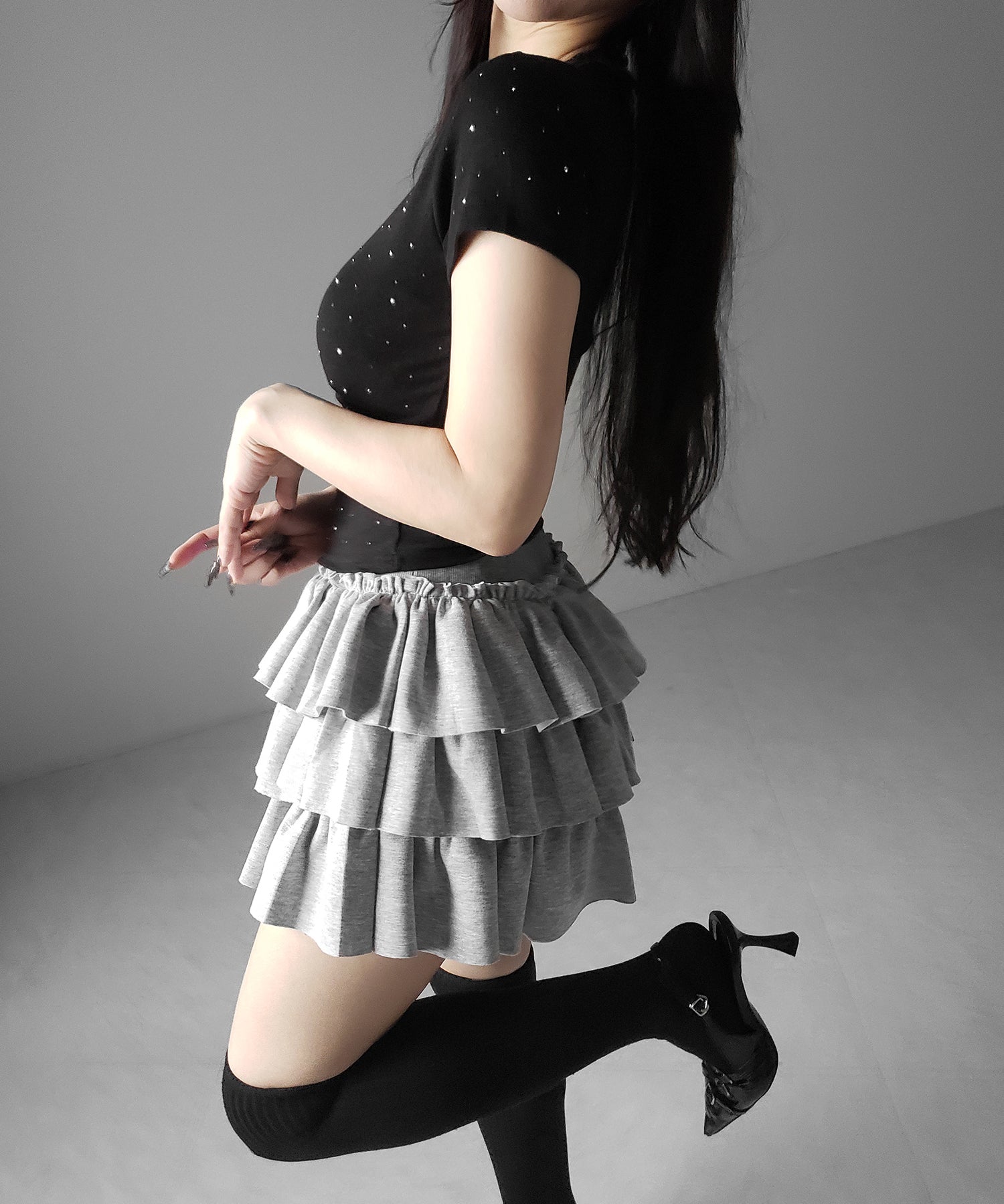 ラインストーン半袖タイトＴシャツ ／ Rhinestone short sleeve tight T-shirt