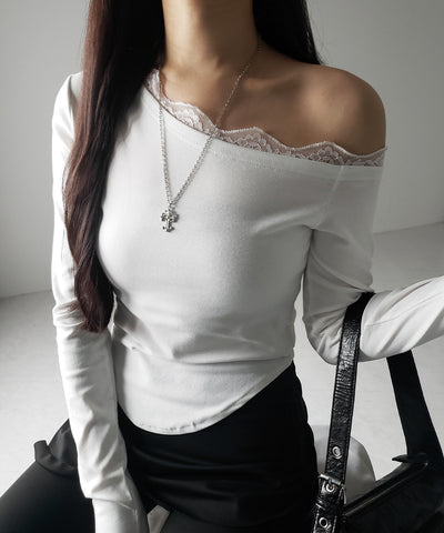 【 ２color 】ワンショルダーレースポイントスリムカットソートップス ／ one shoulder lace point slim cutsew tops