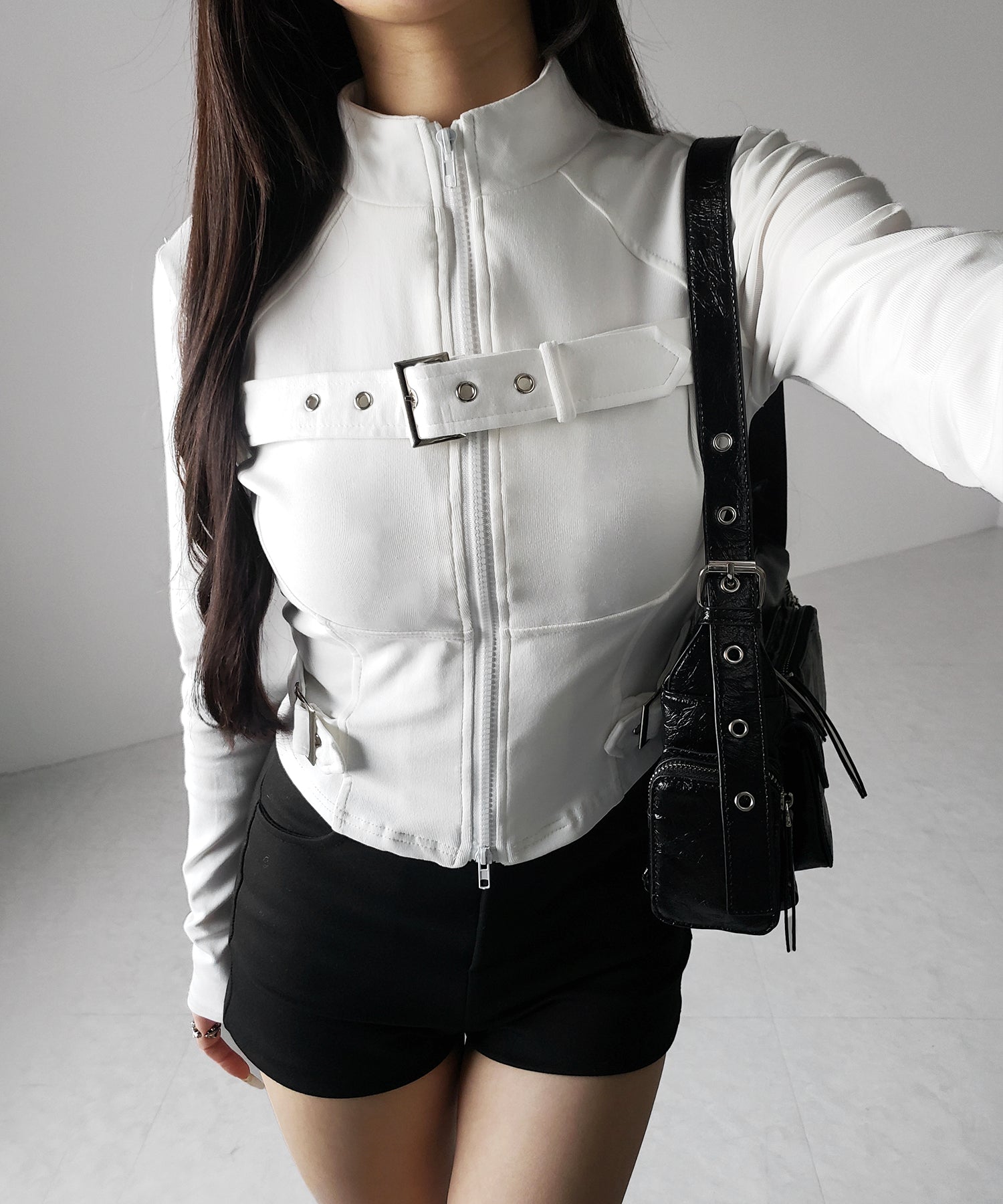 スタンドカラーベルテッドダブルジップスリムトップス ／ stand collar belted double zip slim tops