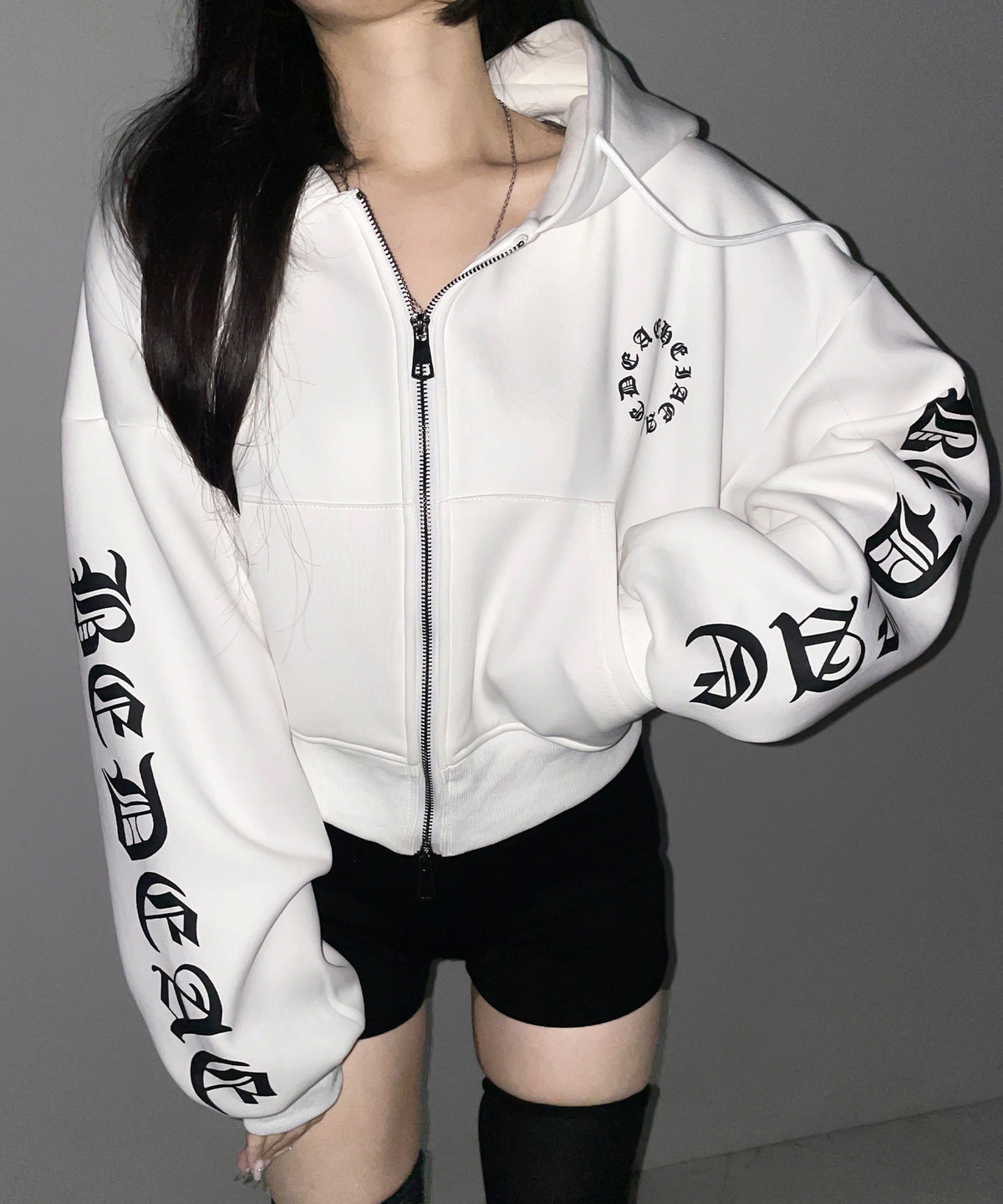 グランジロゴダブルジップショートパーカー ／ grunge logo double zip short hoodie