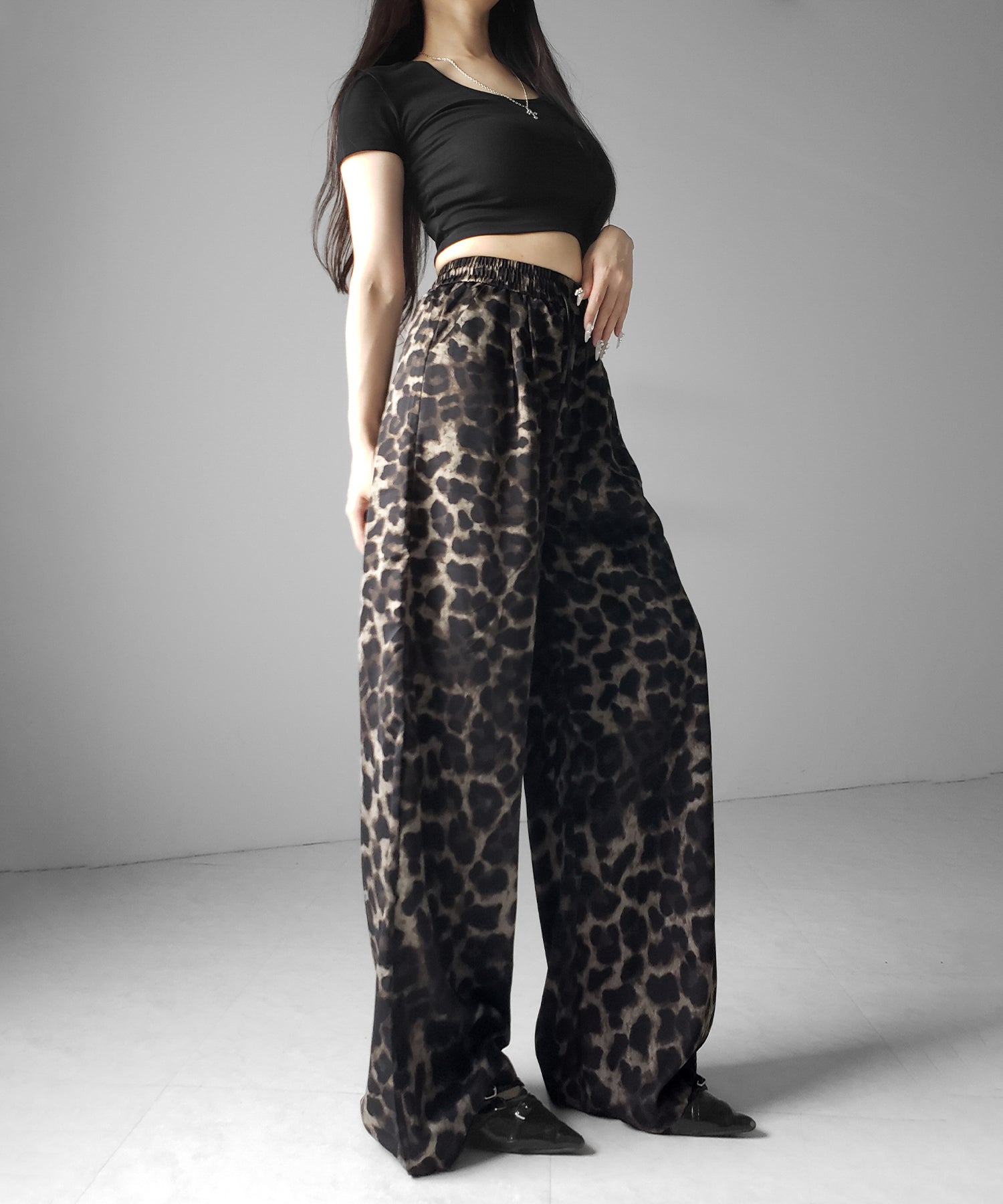 ヴィンテージレオパードリラクシーワイドイージーパンツ ／ vintage reopard relaxy wide easy pants