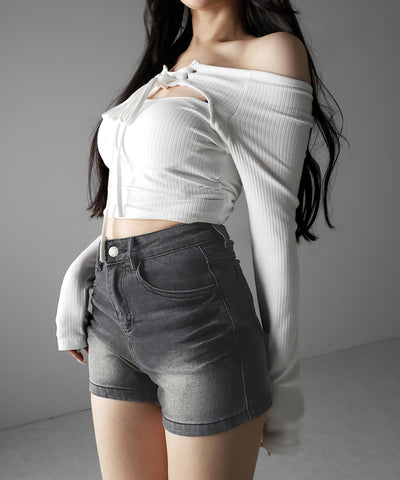 ハイウエストタイトデニムショートパンツ ／ high waist tight short pants