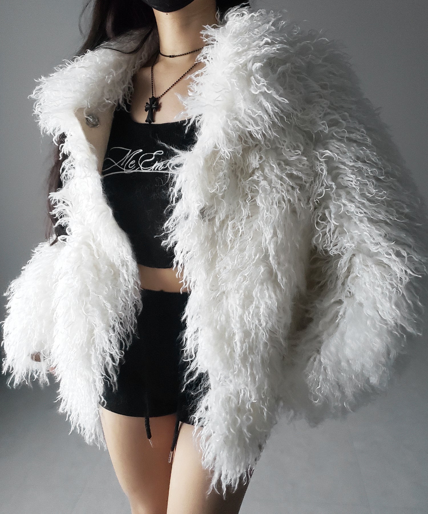 シャギーフェイクファーレディミドルコート ／ shaggy fake fur lady middle coat