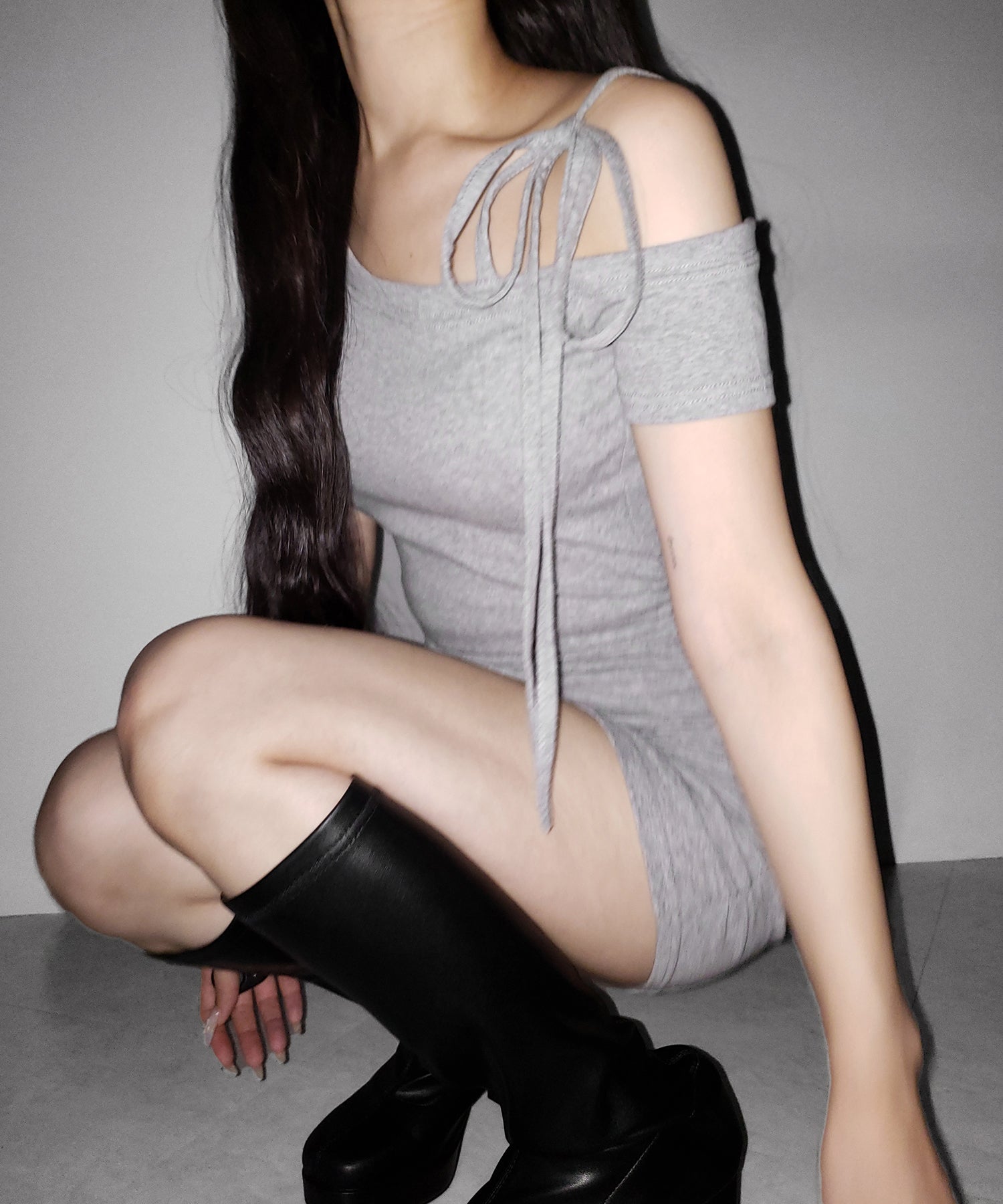 【 ２color ／ カップ付き 】ワンショルリボン半袖カットソーミニワンピ ／ one shoulder ribbon short sleeve cutsew mini onepiece