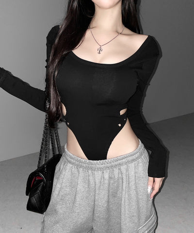 カットアウトアイレット長袖ボディスーツトップス ／ Cutout eyelet long sleeve bodysuit tops