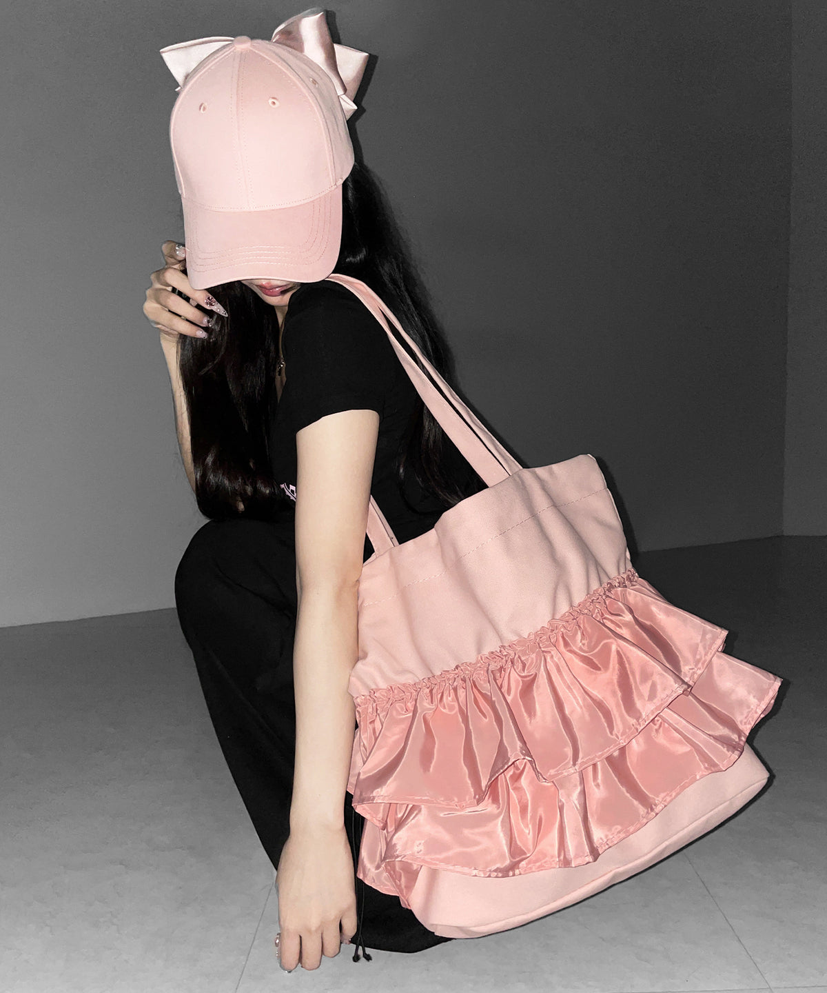 ティアードフリルBIGキャンバストートバッグ ／ tiered frill big canvas tote bag