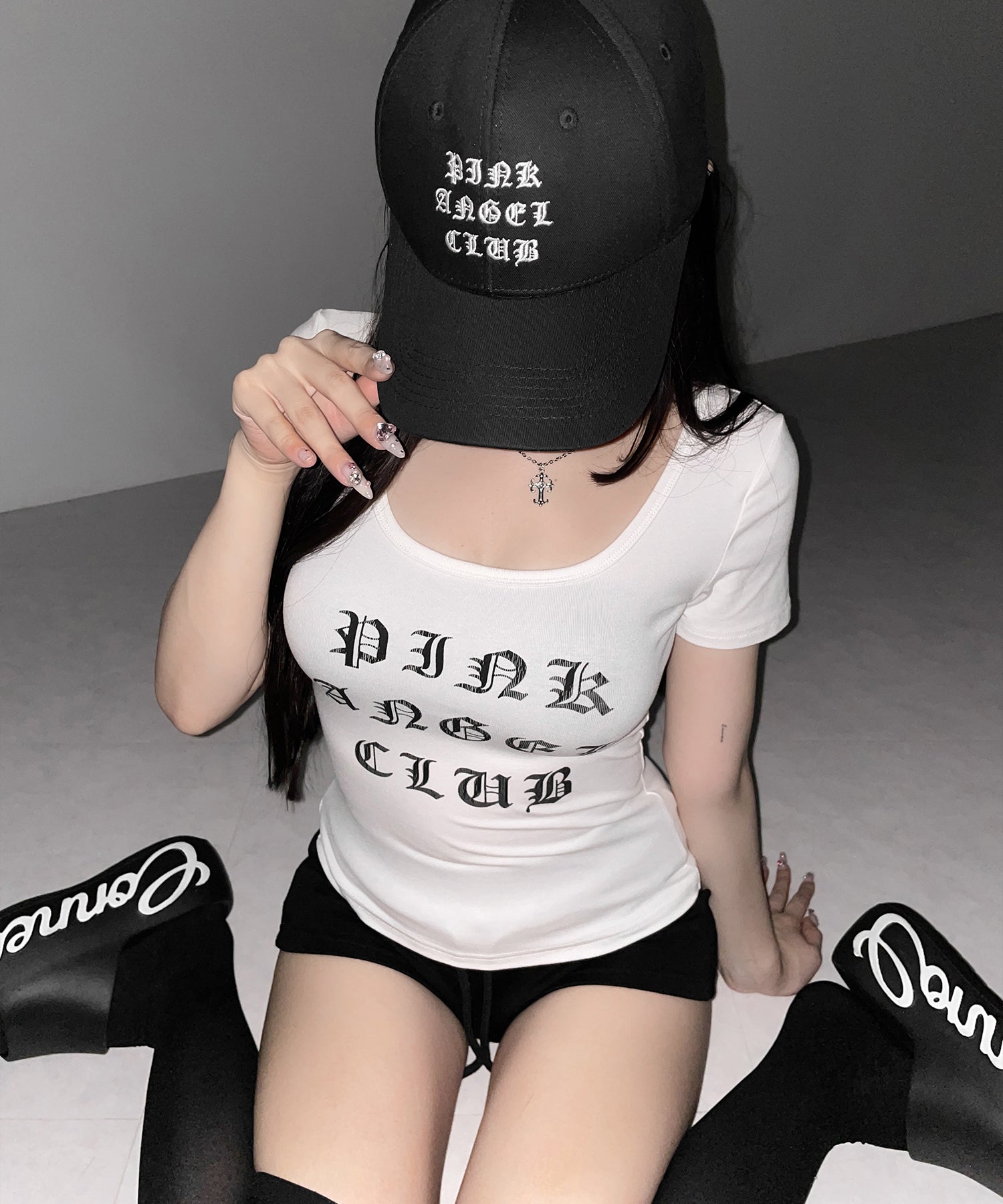 【 PINK ANGEL CLUB 】グランジロゴスリムフィットＴシャツ ／ PINK ANGEL CLUB grunge logo slim fit T-shirts