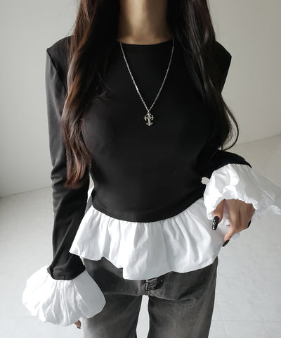 【 ２color 】裾バルーンフリルカットソートップス ／ hem balloon frill cutsew tops