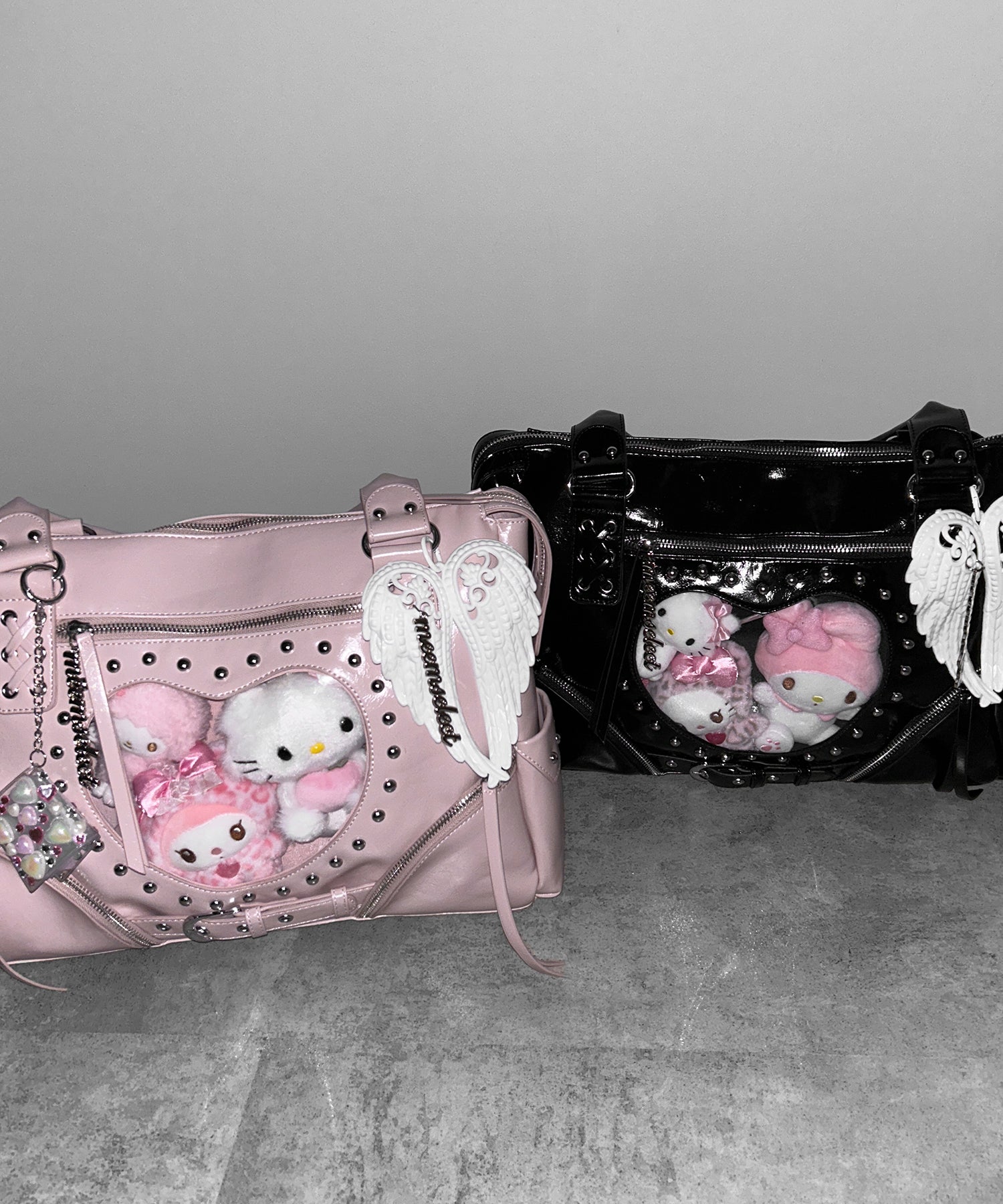 【 限定先行販売 】ハートクリアポケットスタッズフェイクレザートートバッグ ／ heart clear pocket studs fake leather tote bag