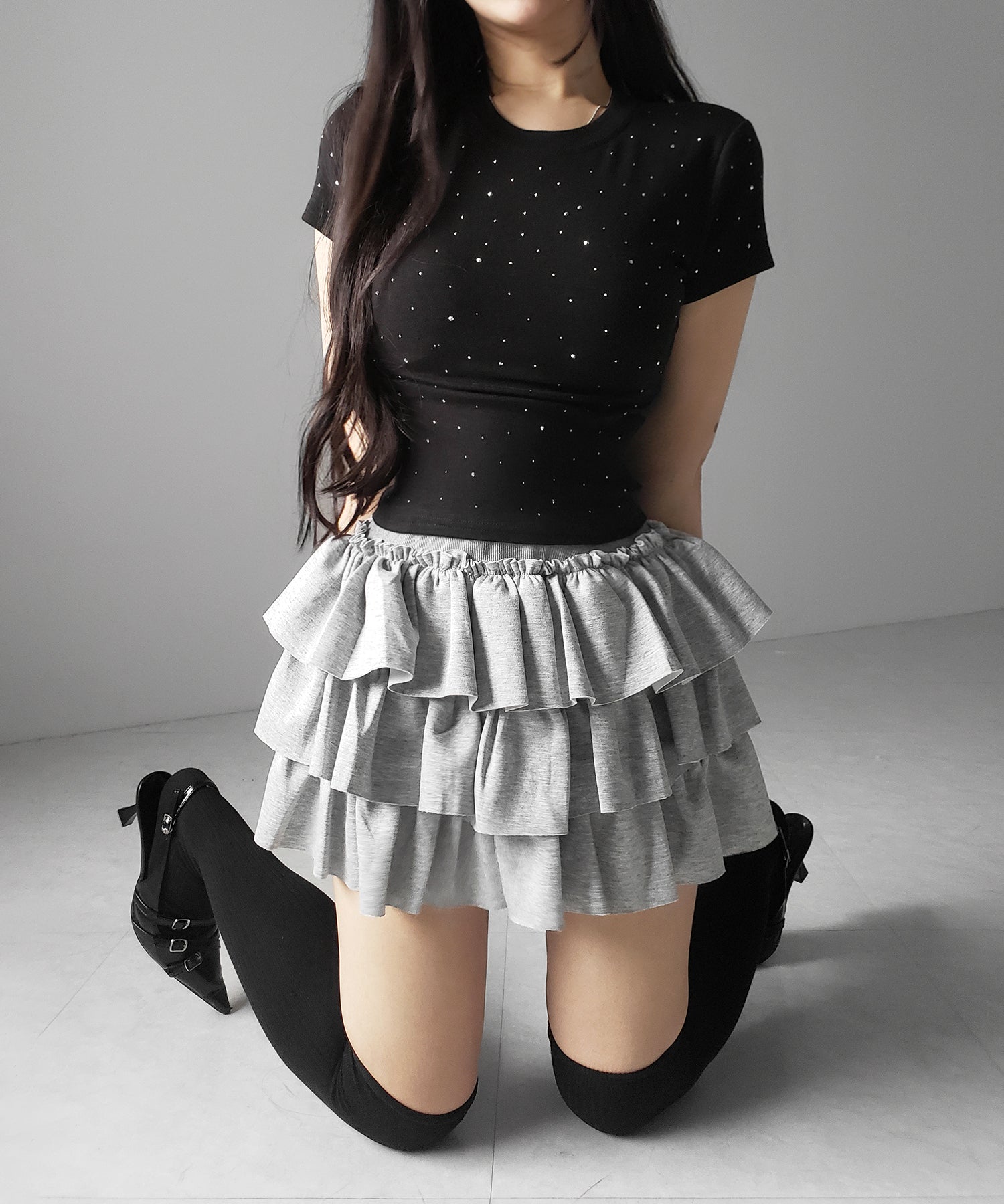 ラインストーン半袖タイトＴシャツ ／ Rhinestone short sleeve tight T-shirt