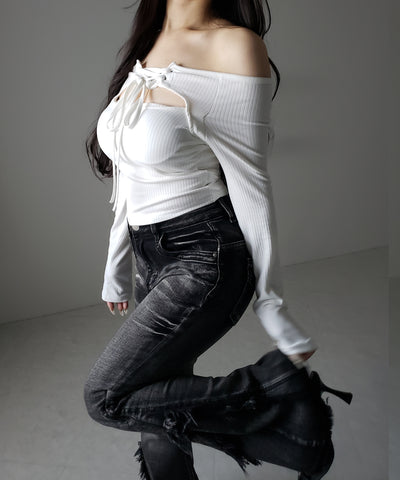 レースアップリボンカットアウトオフショルリブロンT ／ lace up ribbon cutout offshoulder ribbed long T-shirt