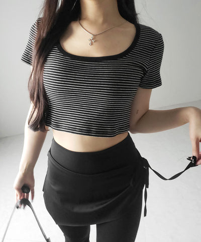 【 ２color 】ピンボーダースクエアネックショートＴシャツ ／ pin border square neck short T-shirt