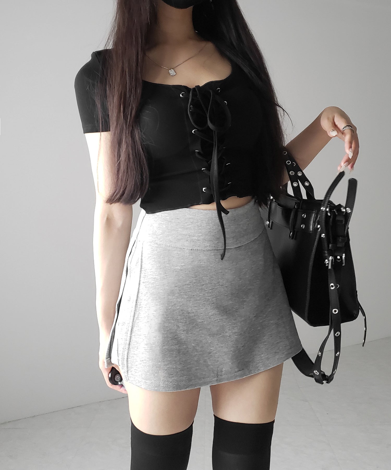 【 ２color ／ ３size 】サイドスリットレイヤードスウェットミニスカパン ／ side slit layered sweat mini skirt pants