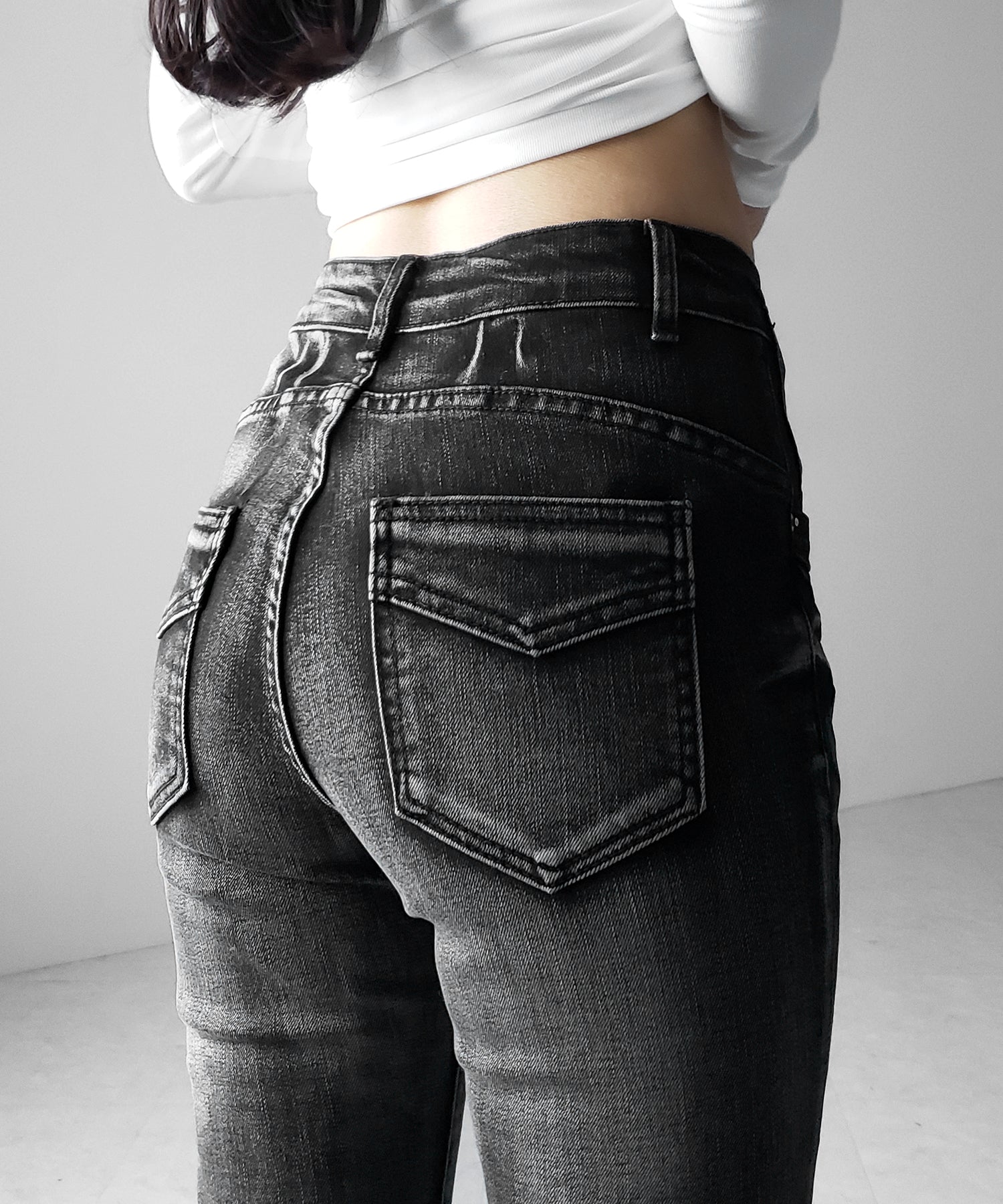 【 ２color ／ ４size 】ヴィンテージライクフリンジストレッチフレアデニム ／ Vintage-like fringe stretch flare denim