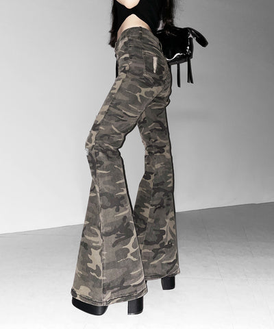 ヴィンテージカモフラ迷彩ダメージフレアデニムパンツ ／ vintage camouflage damage flared denim pants