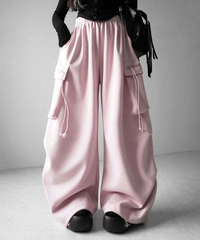 【 裾絞り可能２WAY 】ドローコードタックワイドカーゴスウェットパンツ ／ drawcord tuck wide cargo sweatpants