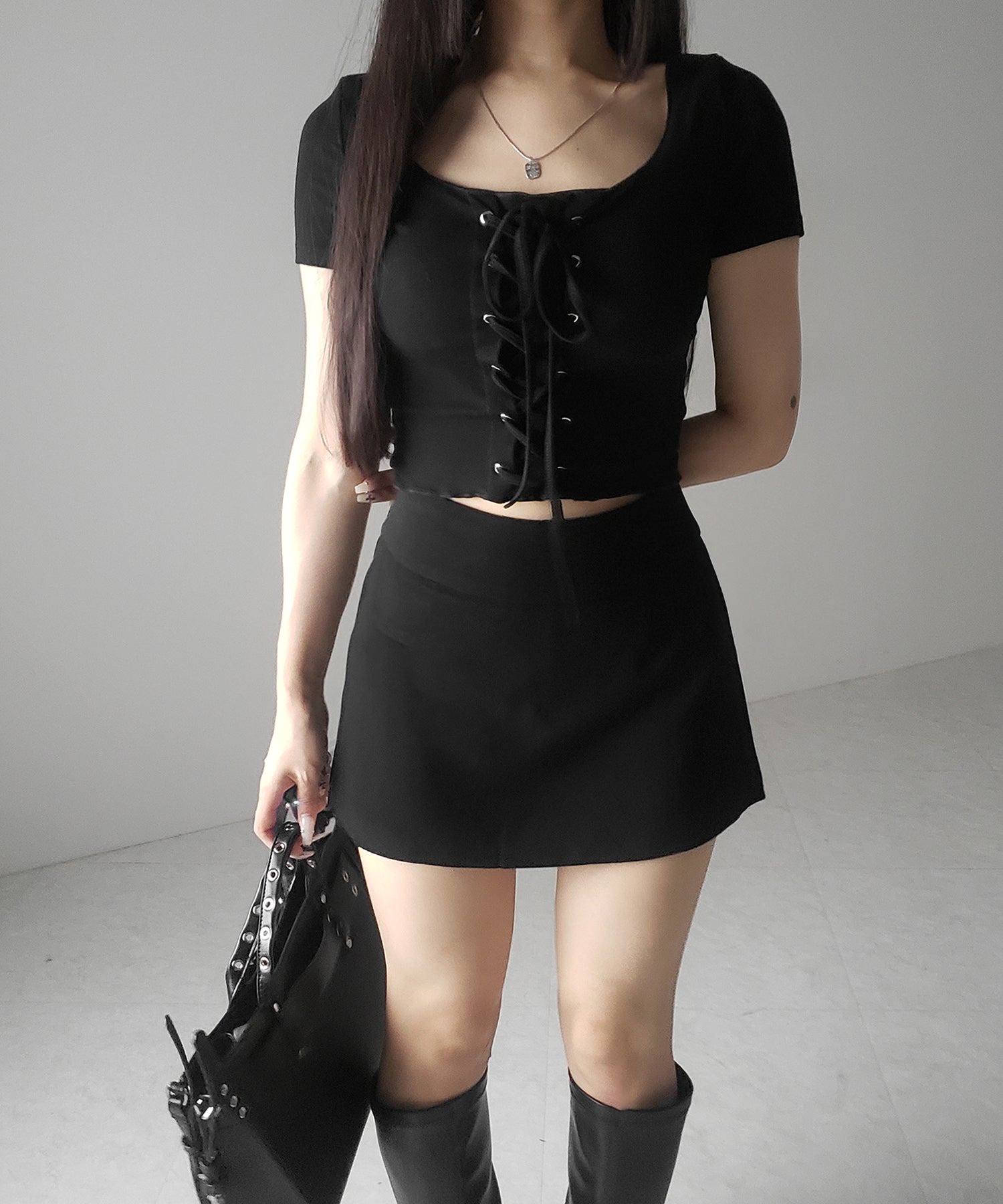 【 ２color ／ ３size 】サイドスリットレイヤードスウェットミニスカパン ／ side slit layered sweat mini skirt pants