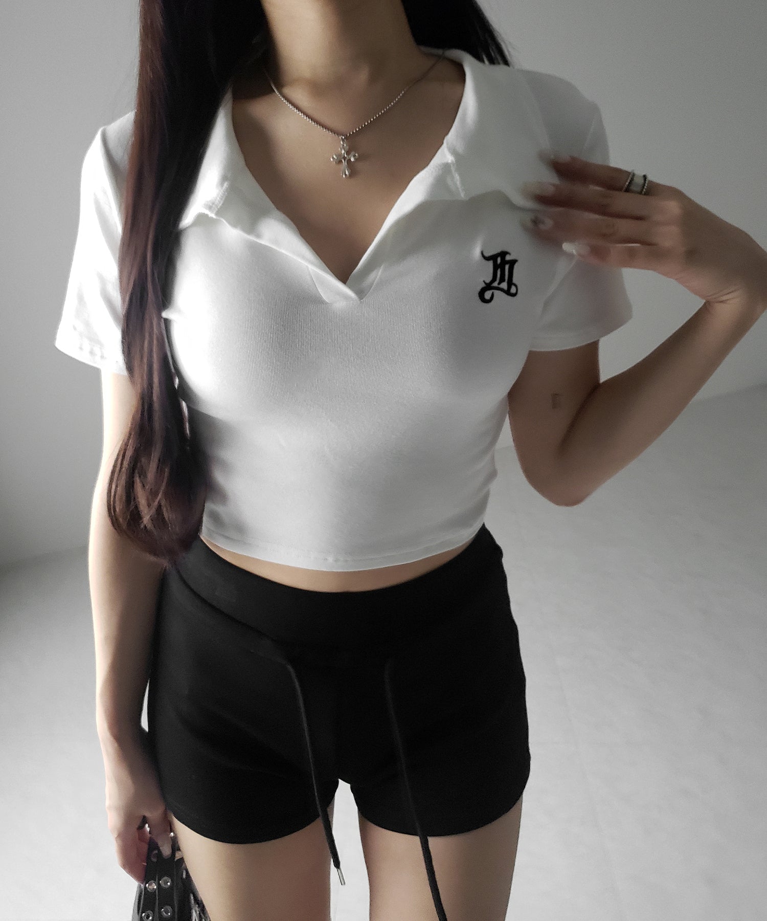 【 ２color 】M LOGO スキッパーショート半袖Tシャツ ／ M LOGO skipper neck short sleeve T-shirt