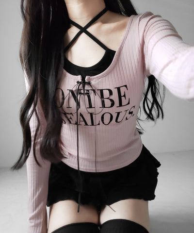 【 クロスネックにできる２WAY 】レースアップフェイクレイヤードロゴカットソートップス ／ laceup fake layered logo cutsew tops
