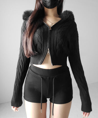 ファーフーディダブルジップショートニットパーカー ／ Fur hooded double zip short knit hoodie