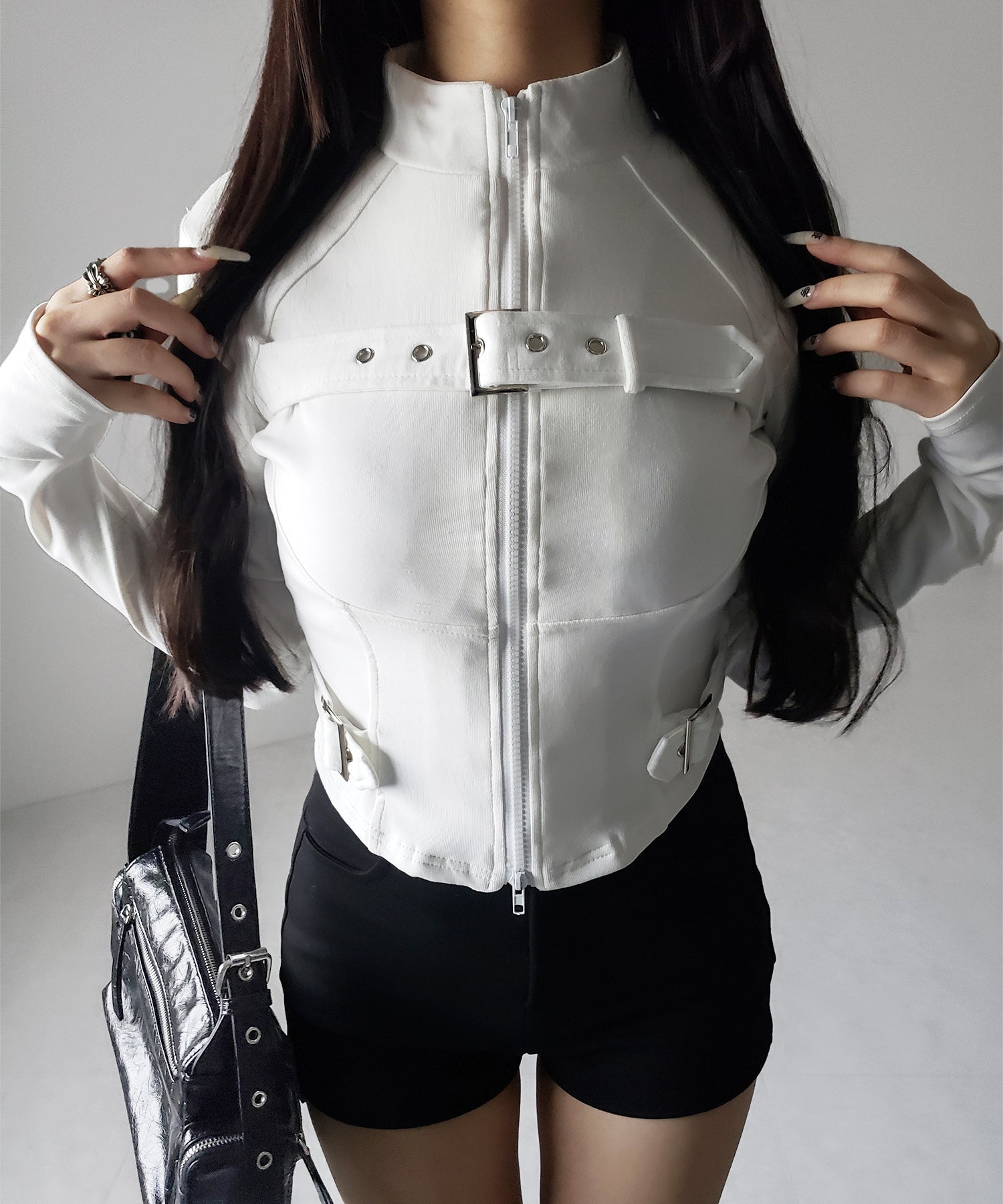 スタンドカラーベルテッドダブルジップスリムトップス ／ stand collar belted double zip slim tops