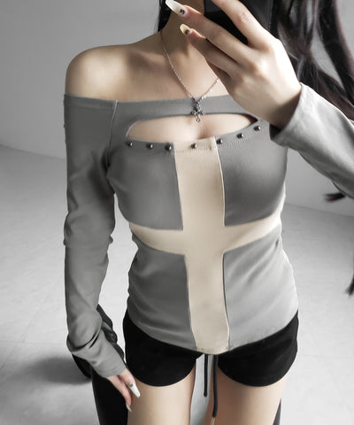 十字架クロスデザインカットアウトオフショルスリムトップス ／ cross design cutout offshoulder slim tops