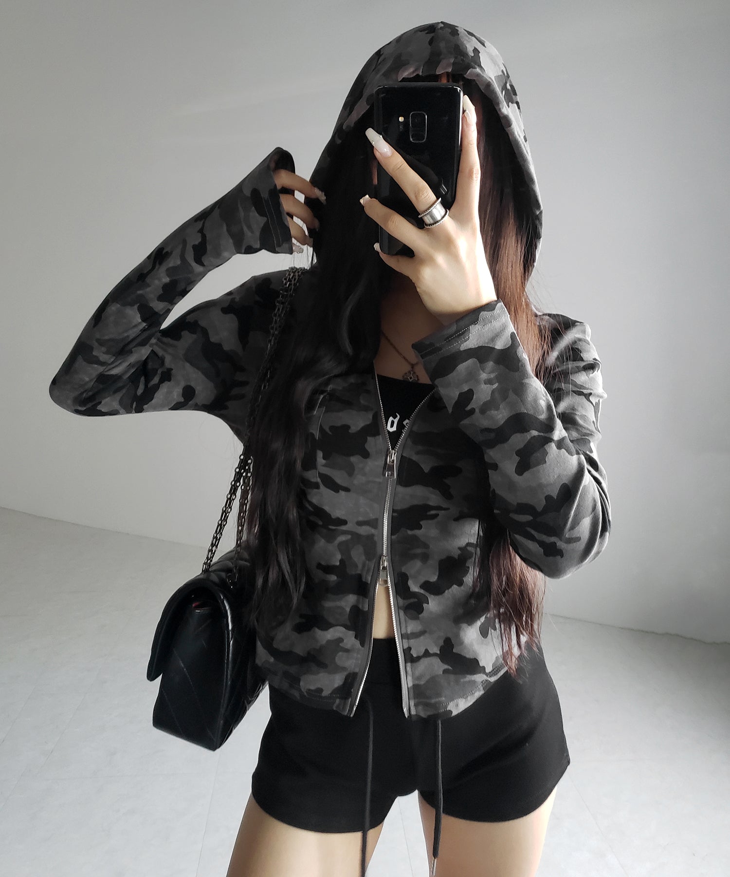 ヴィンテージカモフラダブルジップカットパーカー ／ vintage camouflage double zip cut hoodie