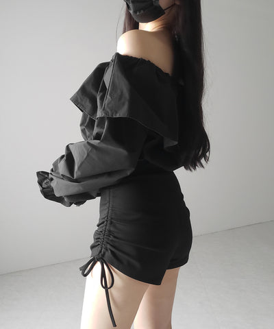 【 ２color 】オフショルダーフリルショートブラウス ／off shoulder frill short blouse