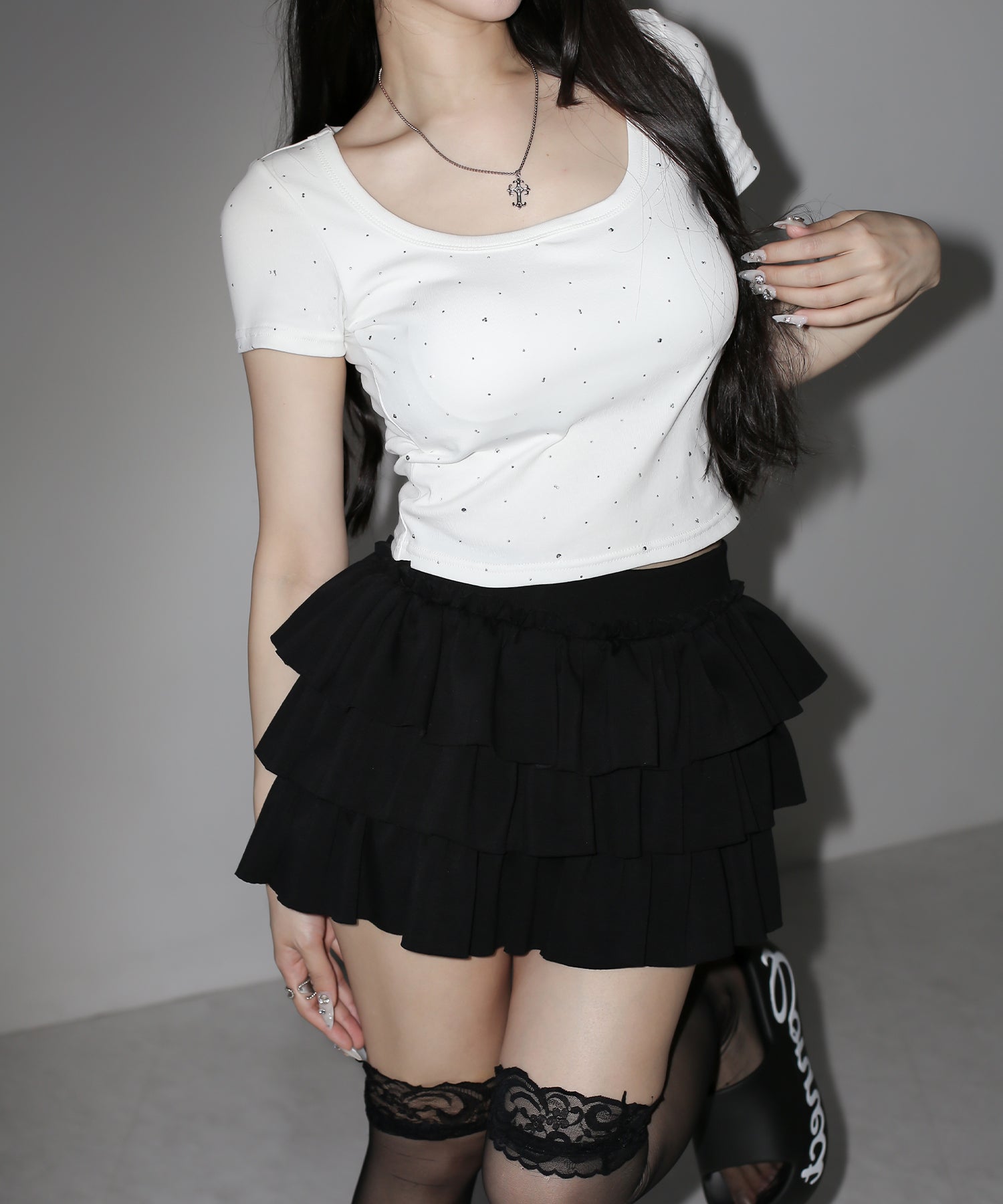 ラインストーンスクエアネックタイトＴシャツ ／Rhinestone square neck tight T-shirt