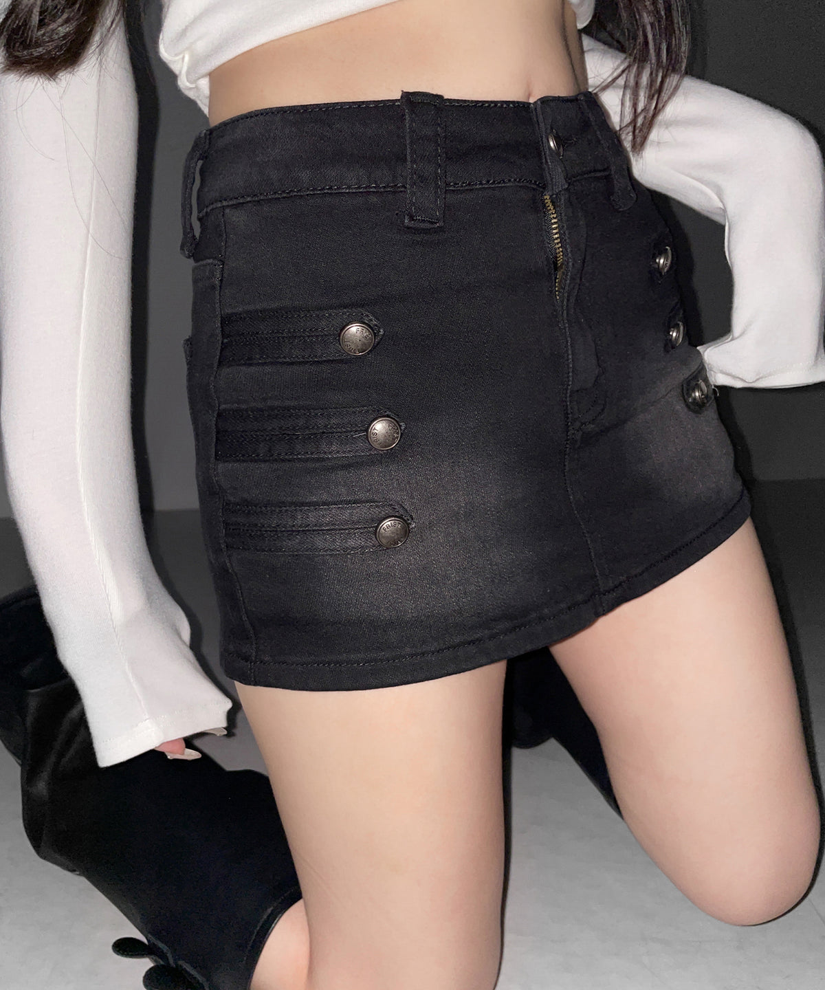 ナポレオンデザインストレッチデニムミニスカパン ／ napoleon design stretch denim mini skirt pants