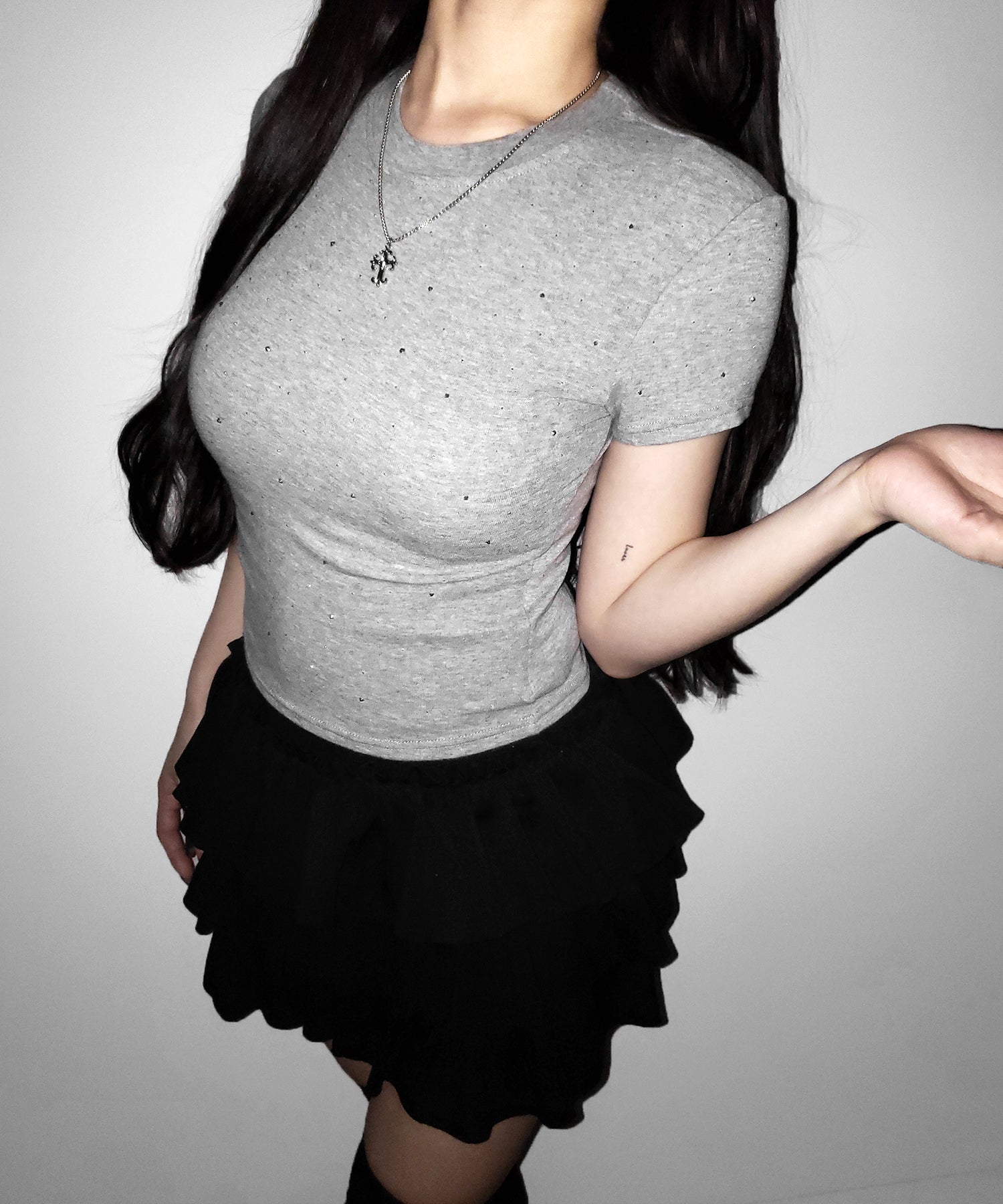 ラインストーン半袖タイトＴシャツ ／ Rhinestone short sleeve tight T-shirt