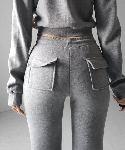 【 セットアップ 】ファーフードショートパーカー＆スウェットフレアパンツ ／ Fur short hoodie ＆ sweat flare pants SETUP