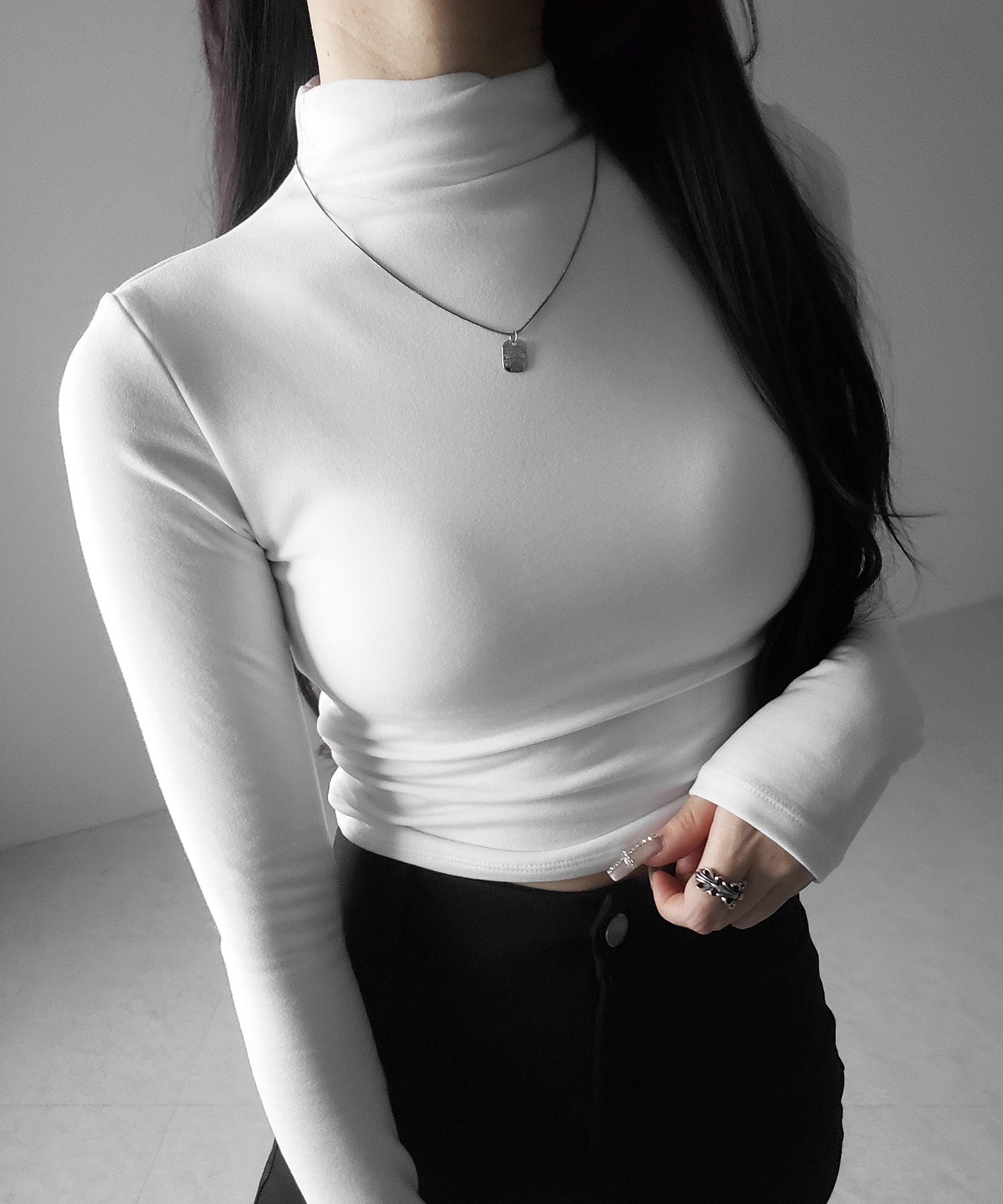 【 カップ付き ／ 裏起毛 】プチハイネックシャーリングショートカットソートップス