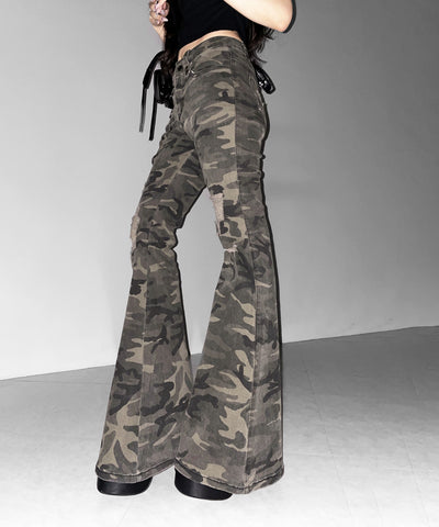 ヴィンテージカモフラ迷彩ダメージフレアデニムパンツ ／ vintage camouflage damage flared denim pants