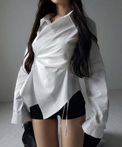 タックレイヤードアシンメトリーミディシャツ ／ tuck layered asymmetry midi shirts