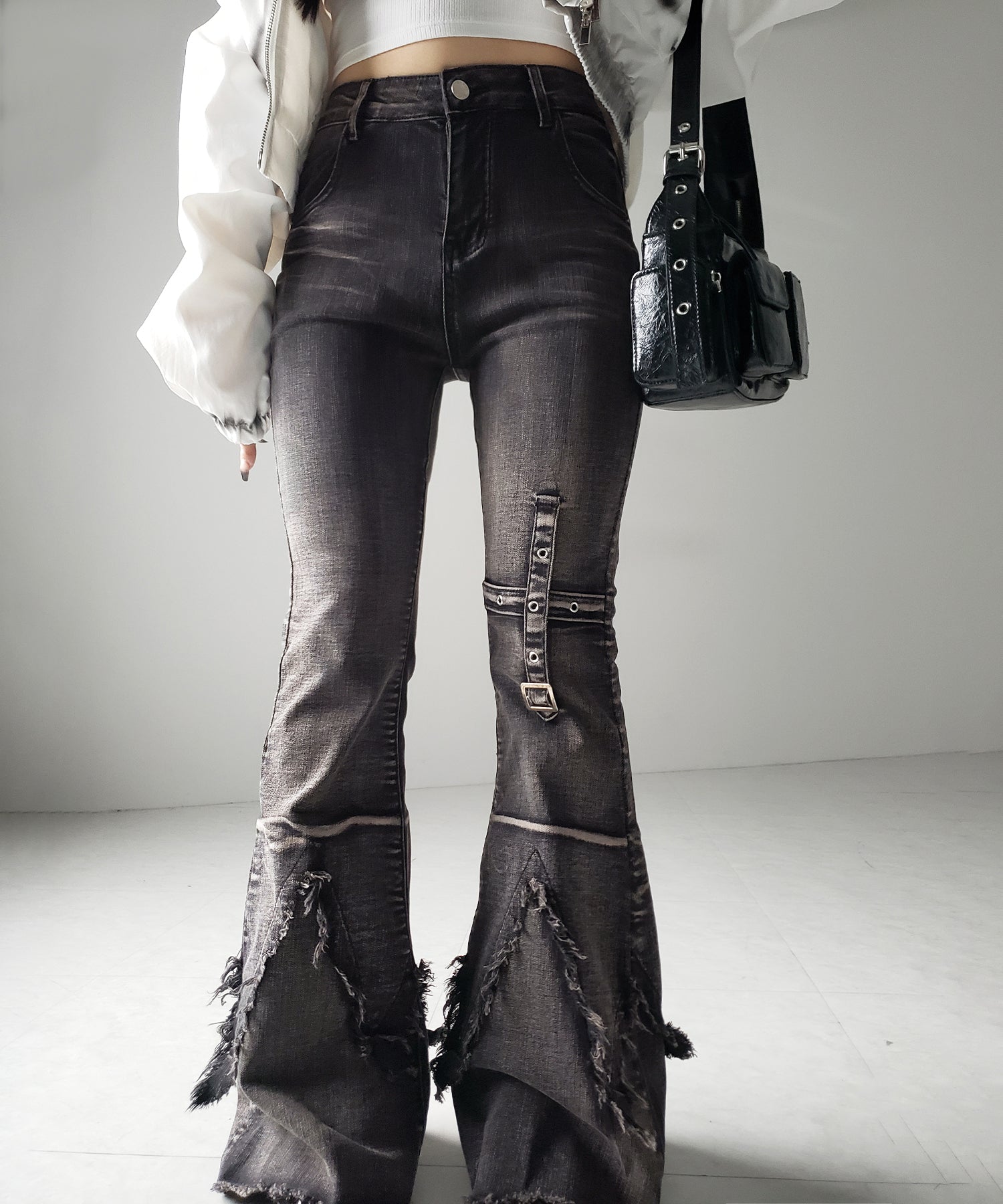 【 ２color ／ ４size 】クロスデザインヴィンテージライクフリンジストレッチフレアデニム ／ cross design vintage-like fringe stretch flare denim